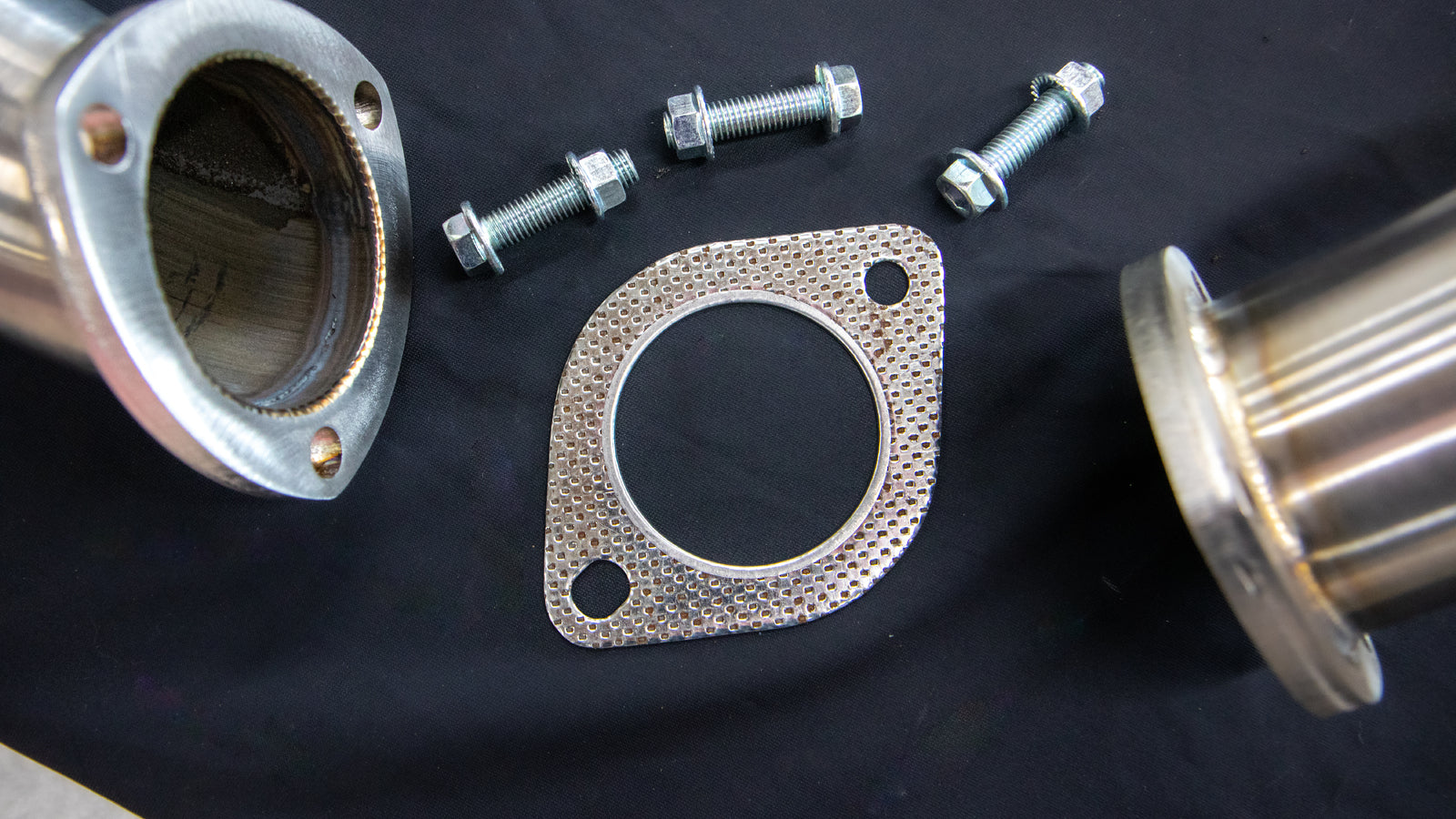 Ryebuck Engineering Stainless Exhaust System 3" DPF Back Manual Mahindra Pikup RBEMPEXHA1 - Ryebuck Engineering
